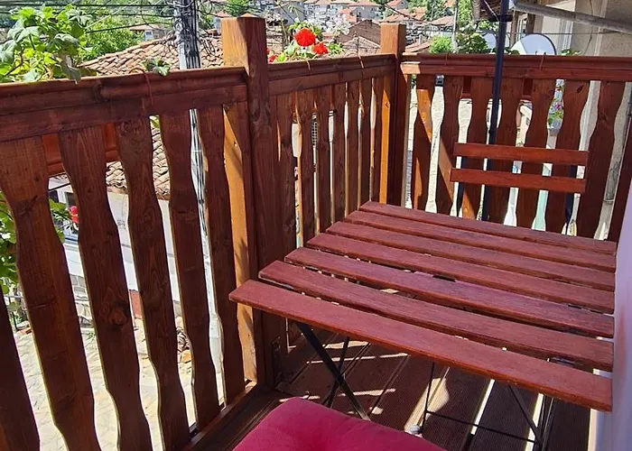 Lazarov - Luxury One And Two Bedroom Veliko Tarnovo