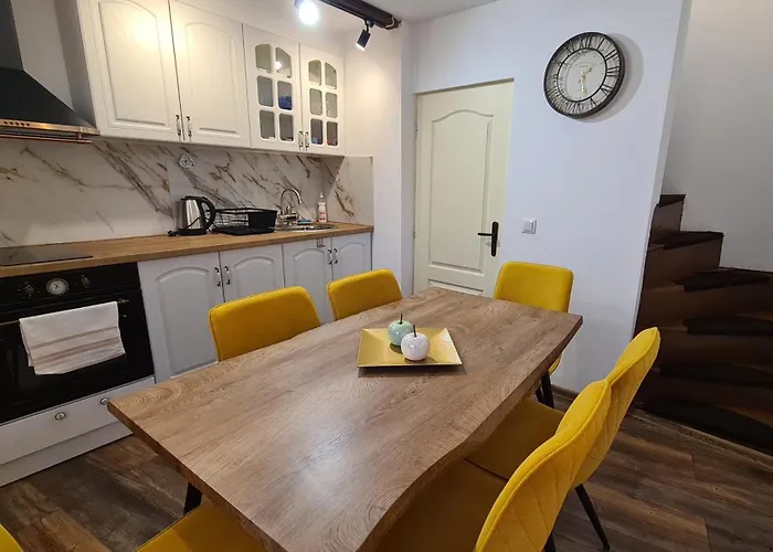 Lazarov - Luxury One And Two Bedroom Veliko Tarnovo